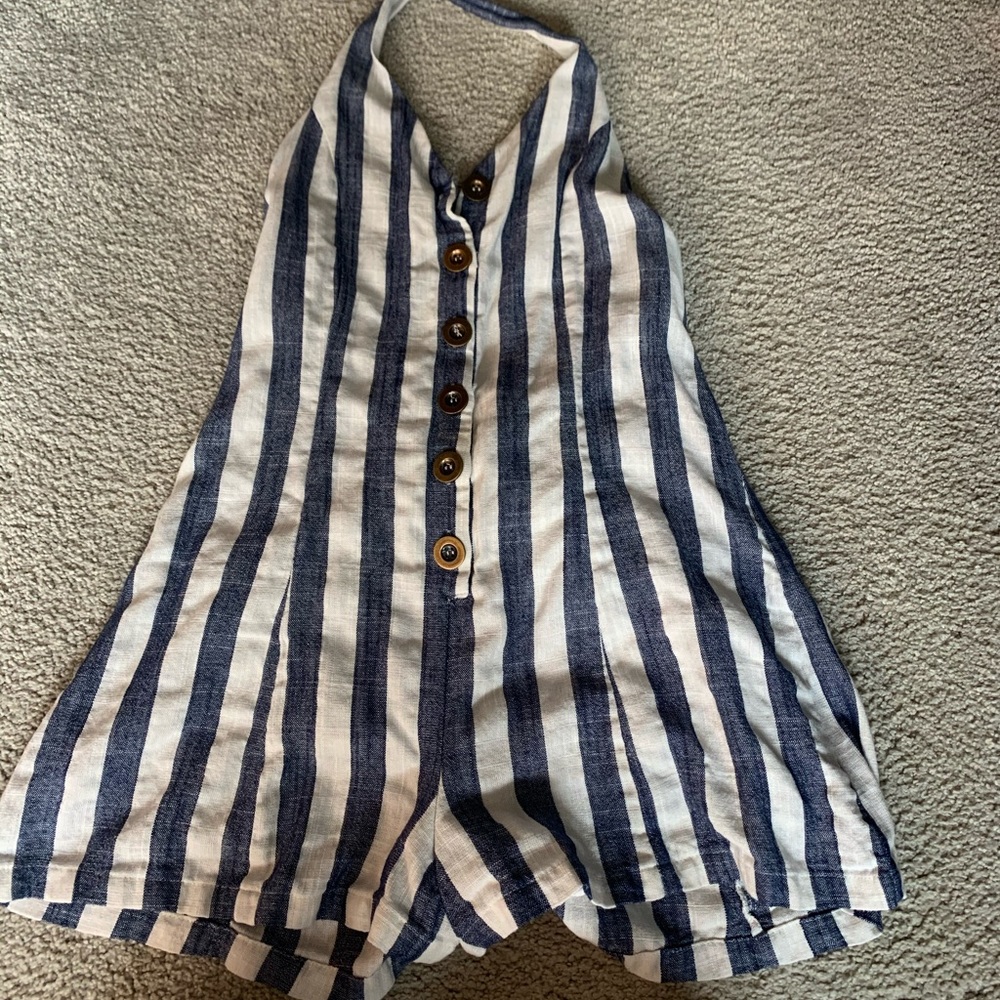 Paradise USA size medium romper